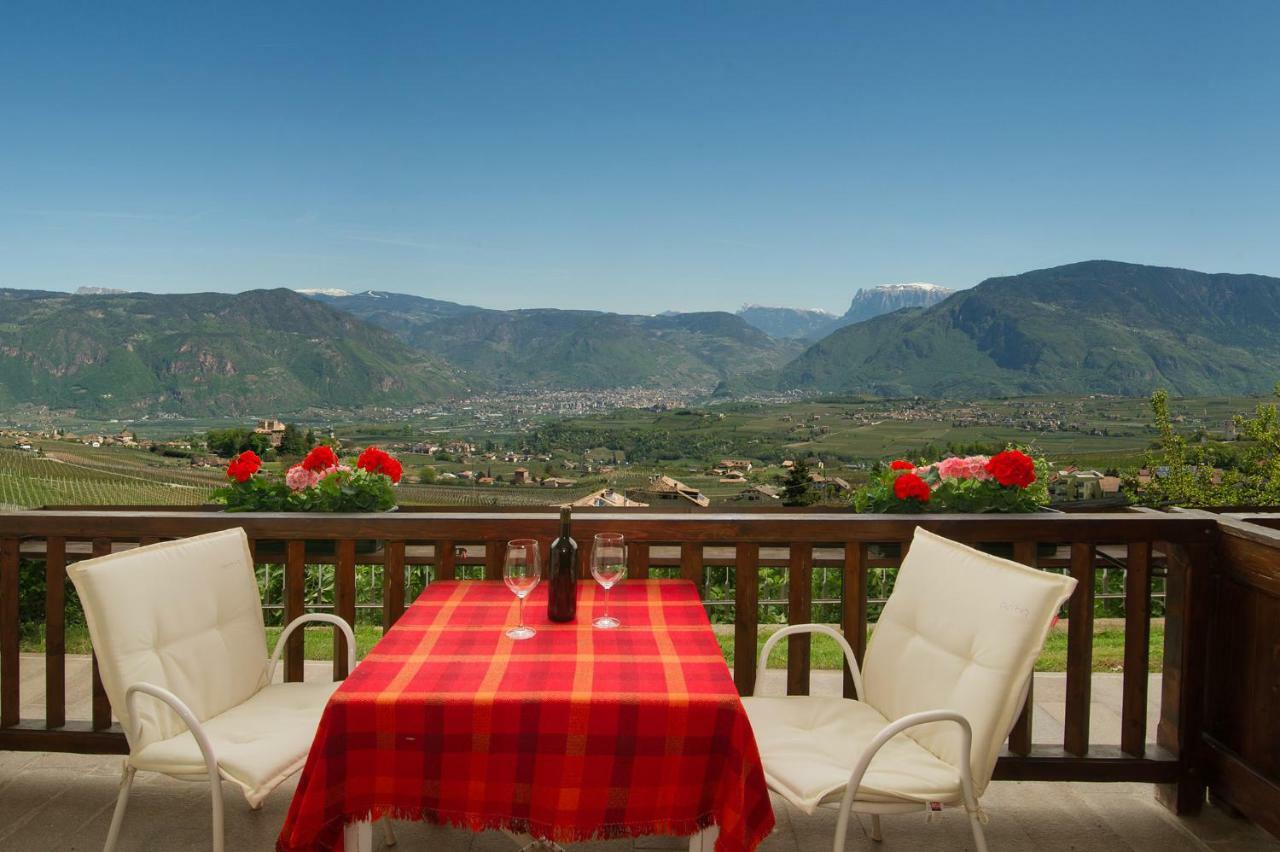Villa Haus St. Valentin Eppan an der Weinstraße Exterior foto
