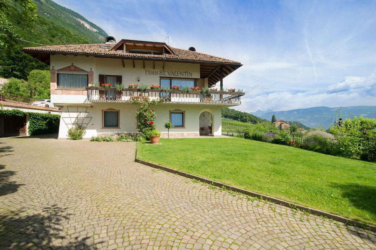 Villa Haus St. Valentin Eppan an der Weinstraße Exterior foto